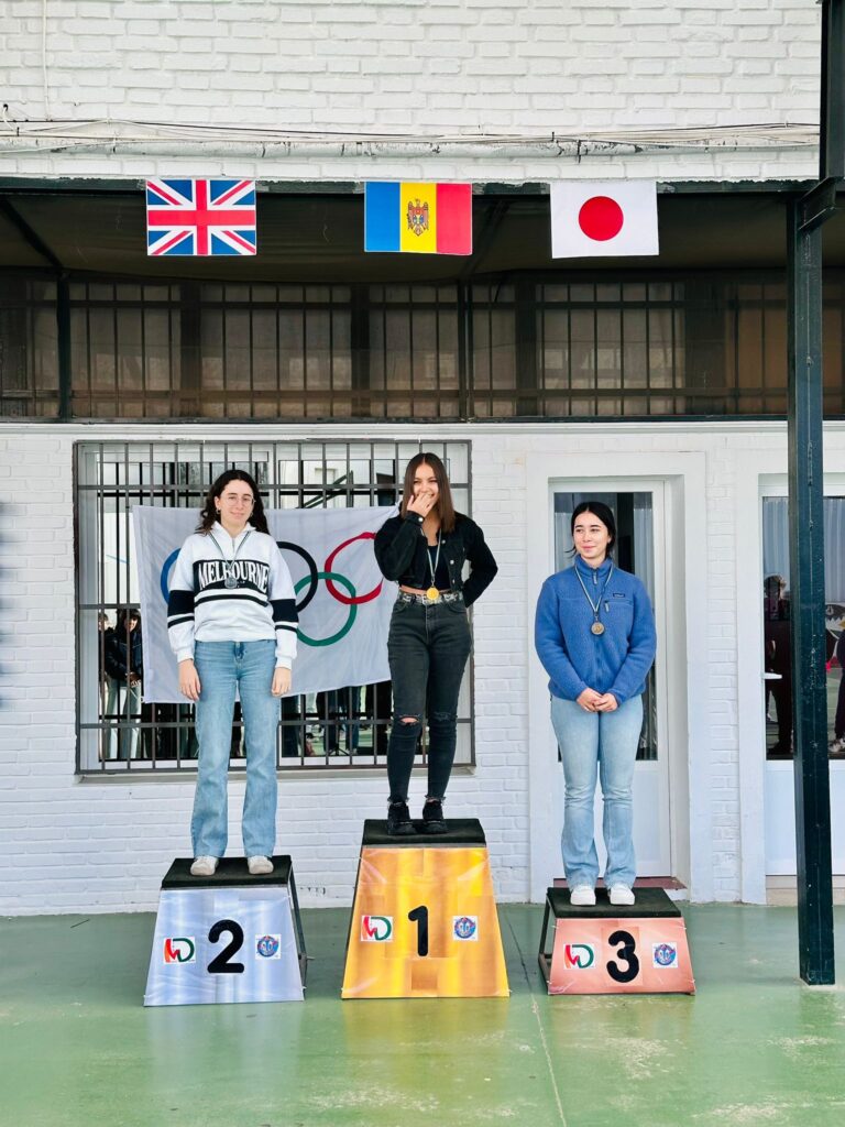 Entrega de medallas reto 1: logos